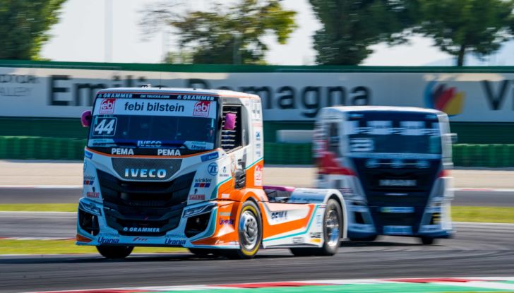 Misano dà spettacolo con i camion del FIA European Truck Racing Championship! - Foto 38 di 50