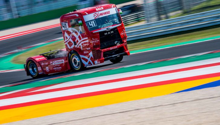 Misano dà spettacolo con i camion del FIA European Truck Racing Championship! - Foto 44 di 50