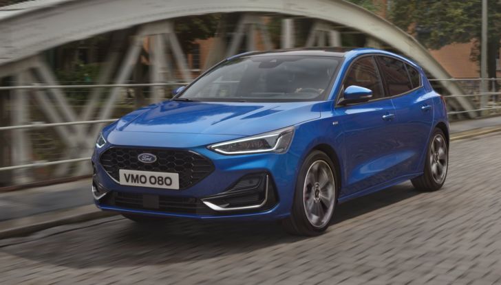 Ford Focus 2022: tutti gli allestimenti e i prezzi del restyling - Foto 2 di 12