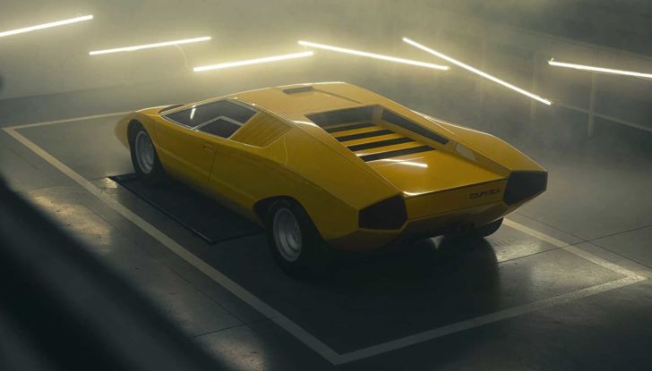 Lamborghini ha riportato in vita la Countach LP500 del 1971! - Foto 5 di 7