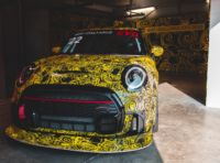 Mini presenta la John Cooper Works EVO per il Campionato 2022