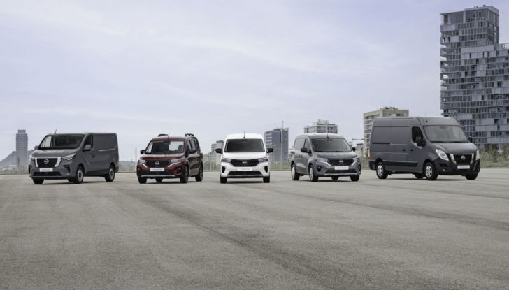 Nissan Townstar: l’erede dell’NV200 è elettrico e a benzina (ma non diesel) - Foto 12 di 18