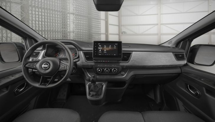 Nissan Townstar: l’erede dell’NV200 è elettrico e a benzina (ma non diesel) - Foto 16 di 18