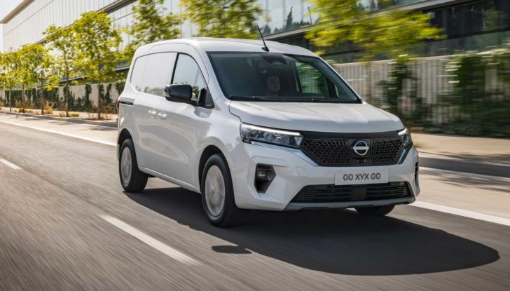 Nissan Townstar: l’erede dell’NV200 è elettrico e a benzina (ma non diesel) - Foto 2 di 18