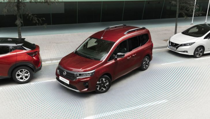 Nissan Townstar: l’erede dell’NV200 è elettrico e a benzina (ma non diesel) - Foto 10 di 18