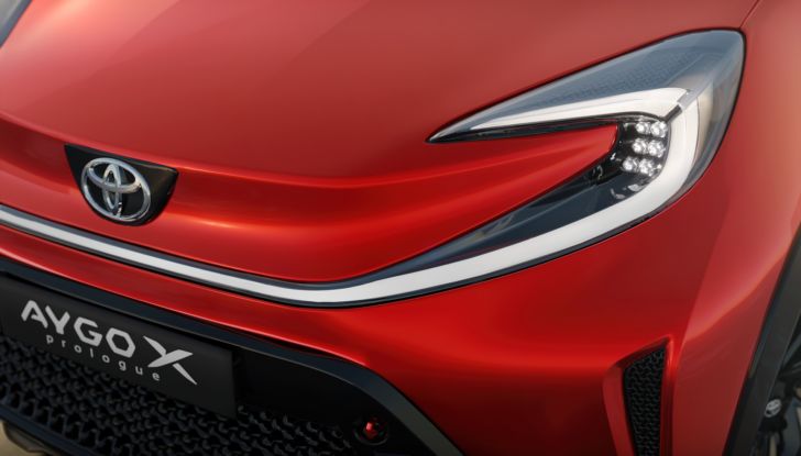 Toyota Aygo aggiunge una “X”: da citycar diventa crossover! - Foto 7 di 13