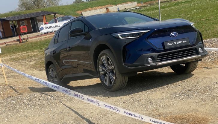Subaru Solterra: prova su strada del nuovo SUV elettrico giapponese - Foto 1 di 19
