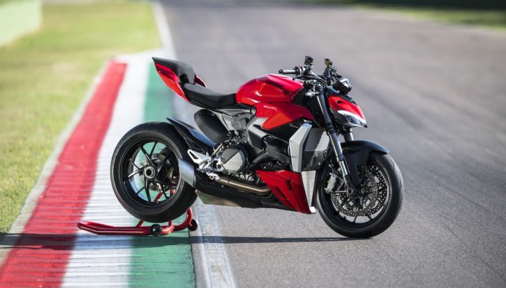 La gamma Ducati Streetfighter si allarga con V2 e  V4 SP - Foto 3 di 9