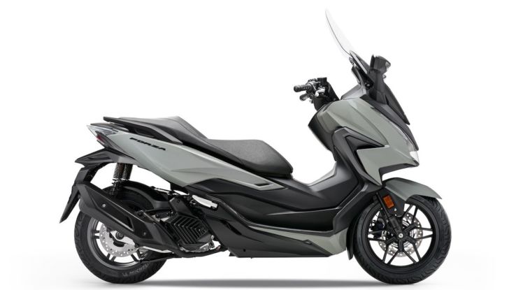 Nuovo Honda Forza 125 MY 2022, caratteristiche tecniche - Foto 2 di 11