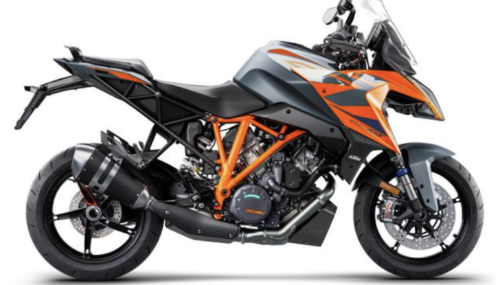 KTM 1290 Super Duke GT: presentata la versione 2022 - Foto 4 di 11