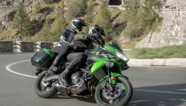 Kawasaki Versys 650: la tuttofare giapponese si rinnova - Foto 18 di 19