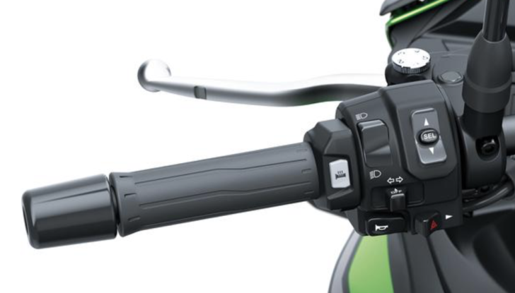 Kawasaki Versys 650: la tuttofare giapponese si rinnova - Foto 4 di 19