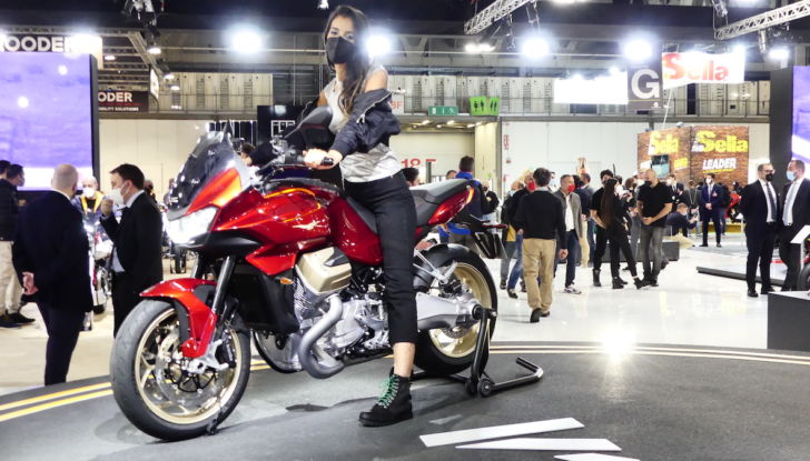 Moto Guzzi: in arrivo le prime novità del 2022 - Foto 11 di 17