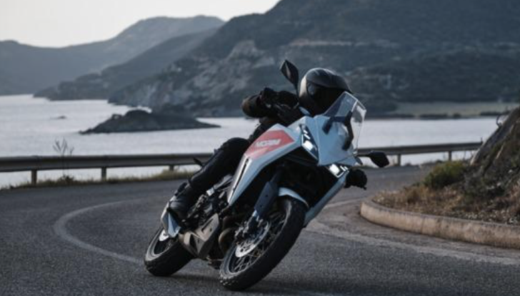 Eicma 2021: giù il velo dalla Moto Morini X-Cape - Foto 12 di 15