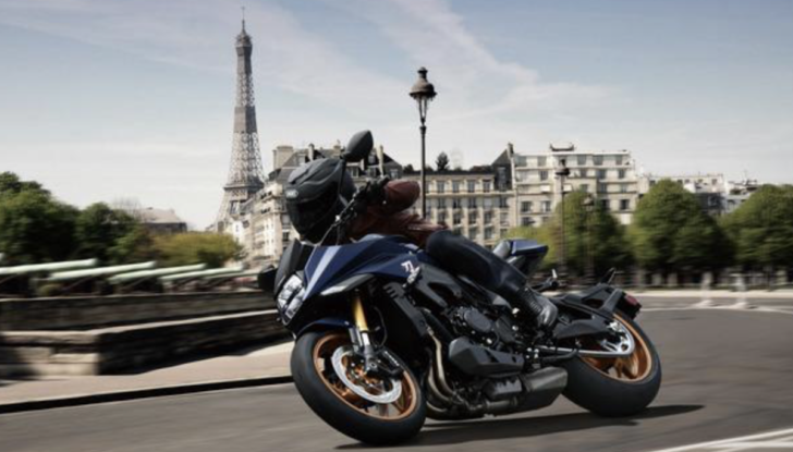 Suzuki Katana MY2022 debutta a EICMA 2021 - Foto 10 di 11