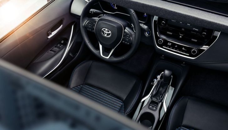 Toyota Corolla: tutte le novità della versione 2022 - Foto 10 di 15