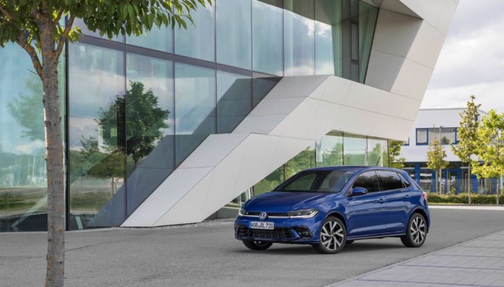 [VIDEO] Nuova Volkswagen Polo Restyling 2022: Prova su strada, opinioni, versioni e prezzi - Foto 14 di 41