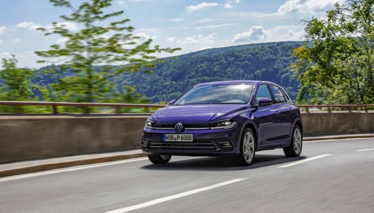 [VIDEO] Nuova Volkswagen Polo Restyling 2022: Prova su strada, opinioni, versioni e prezzi - Foto 22 di 41
