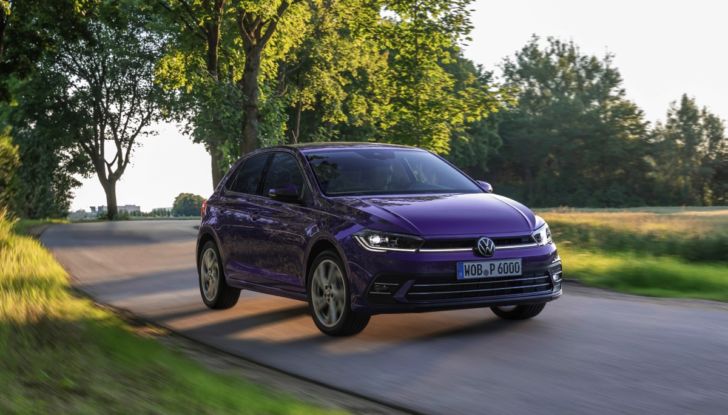 [VIDEO] Nuova Volkswagen Polo Restyling 2022: Prova su strada, opinioni, versioni e prezzi - Foto 31 di 41