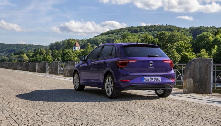 [VIDEO] Nuova Volkswagen Polo Restyling 2022: Prova su strada, opinioni, versioni e prezzi - Foto 36 di 41