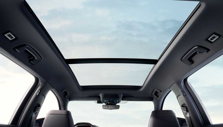 Audi Q5 e-tron: il nuovo SUV elettrico dei Quattro Anelli - Foto 15 di 17