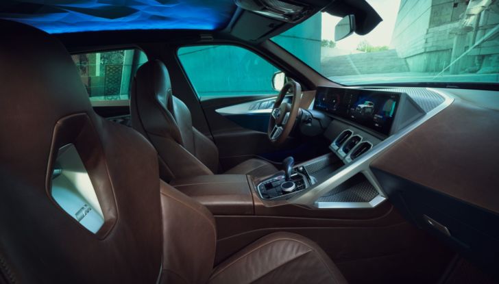 BMW XM: la prima sportiva della divisione Motorsport è una plug-in da 750 CV - Foto 16 di 16