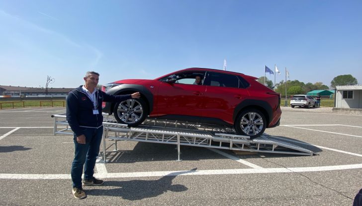 Subaru Solterra: prova su strada del nuovo SUV elettrico giapponese - Foto 11 di 19