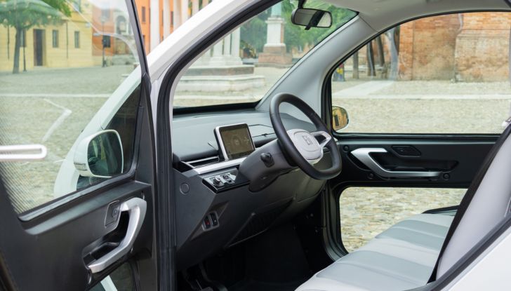 Eli Zero Plus: debutta ad Eicma 2021 la minicar elettrica guidabile da 14 anni - Foto 5 di 6