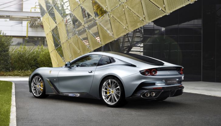 Ferrari BR20: la one-off con motore V12 deriva dalla GTC4 Lusso - Foto 2 di 5