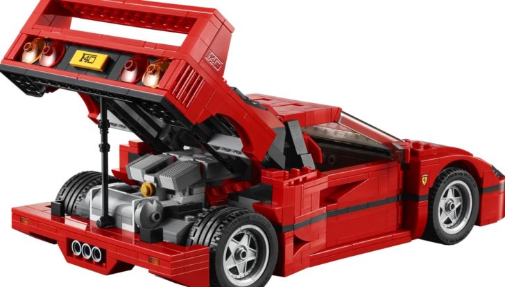Ferrari Build & Race: a Legoland la protagonista è la F40 (e non solo)! - Foto 12 di 15