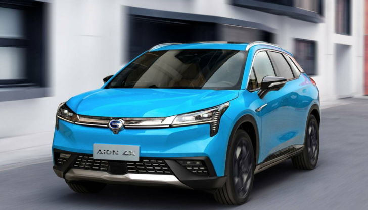 SUV Gac Aion LX Plus: autonomia di 1000 km e ricarica in 8 minuti - Foto 5 di 7