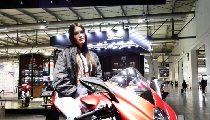 LE più belle ragazze di EICMA 2021 - Foto 16 di 51