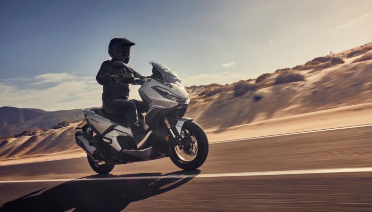 Honda ADV 350: ad Eicma 2021 debutta il fratello minore dell’X-ADV - Foto 12 di 16