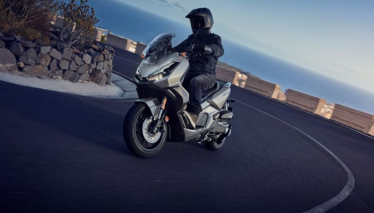 Honda ADV 350: ad Eicma 2021 debutta il fratello minore dell’X-ADV - Foto 15 di 16