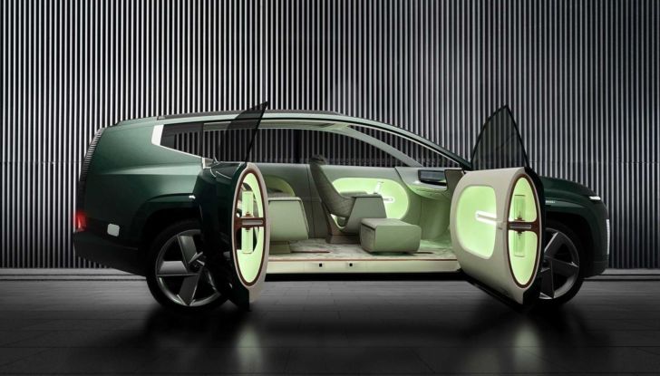 Hyundai SEVEN: il concept di Los Angeles anticipa la futura Ioniq 7 - Foto 1 di 6