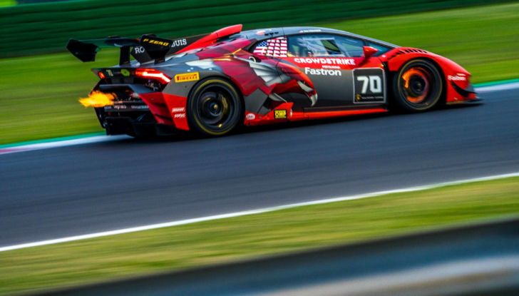 A Misano la Vincenzo Sospiri vince le Finali Mondiali Lamborghini 2021 - Foto 25 di 40