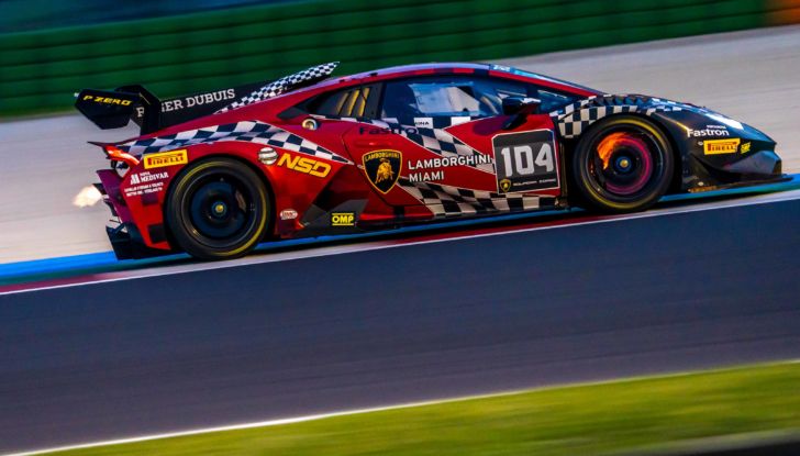 A Misano la Vincenzo Sospiri vince le Finali Mondiali Lamborghini 2021 - Foto 27 di 40
