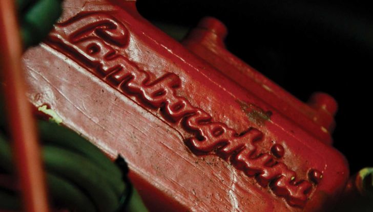 RM Sotheby’s mette all’asta una Lamborghini Miura… in versione motoscafo! - Foto 7 di 15