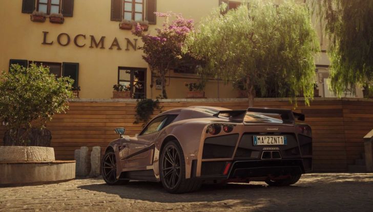 Mazzanti Evantra Pura: l’hypercar italiana su misura ha un V8 da 761 cavalli - Foto 4 di 7