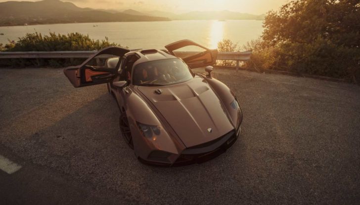 Mazzanti Evantra Pura: l’hypercar italiana su misura ha un V8 da 761 cavalli - Foto 5 di 7