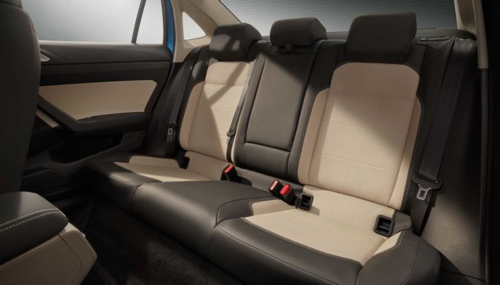 Skoda Slavia: la nuova berlina avrà solo motori a benzina - Foto 14 di 14