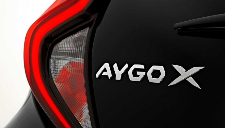 Toyota Aygo X prova su strada, caratteristiche e prezzi - Foto 11 di 13