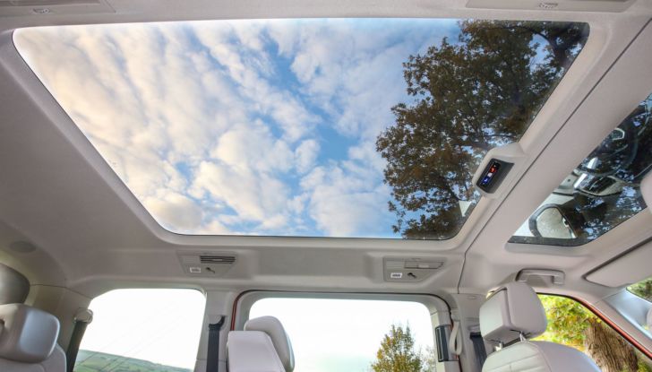 Volkswagen Multivan: il Bulli T7 debutta in Italia con l’ibrido plug-in da 218 CV - Foto 13 di 14