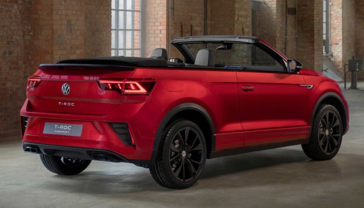 Volkswagen T-Roc le migliori offerte e promozioni da 249 euro al mese - Foto 17 di 19