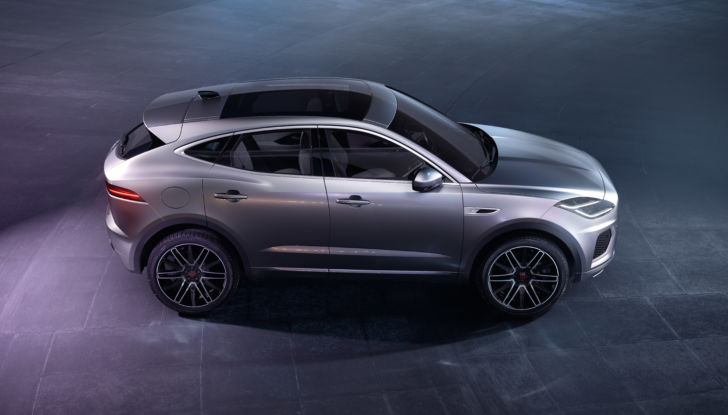 [Video] Jaguar E-Pace prova su strada, caratteristiche e prezzi - Foto 5 di 24