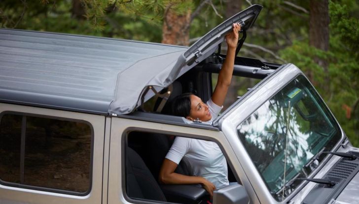 Jeep Wrangler 4xe, le novità della versione 2022 - Foto 4 di 6