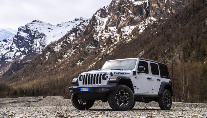 Jeep Wrangler 4xe, le novità della versione 2022 - Foto 5 di 6