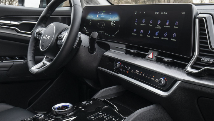 Kia Sportage 2022: nei concessionari dal 15 gennaio, prezzo lancio di 25.950 Euro - Foto 12 di 16