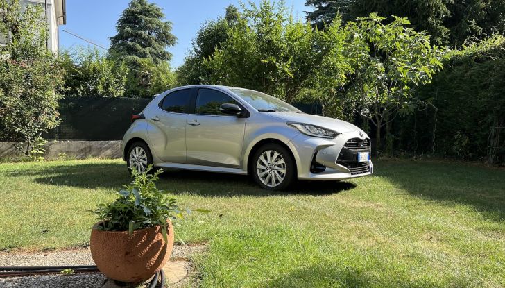 Mazda2 Full Hybrid 2022: nei concessionari a marzo da 20.300 Euro - Foto 2 di 20