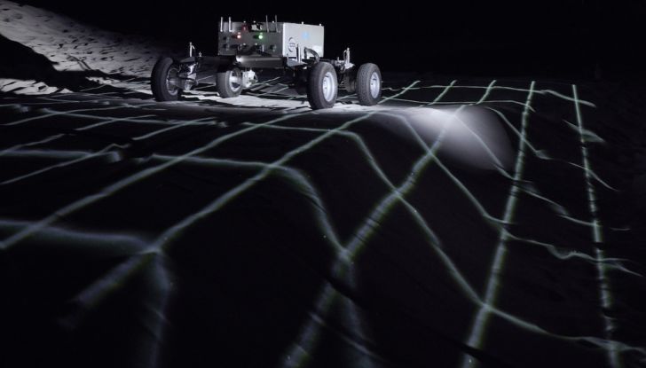 Nissan svela un nuovo prototipo di Rover lunare - Foto 4 di 11